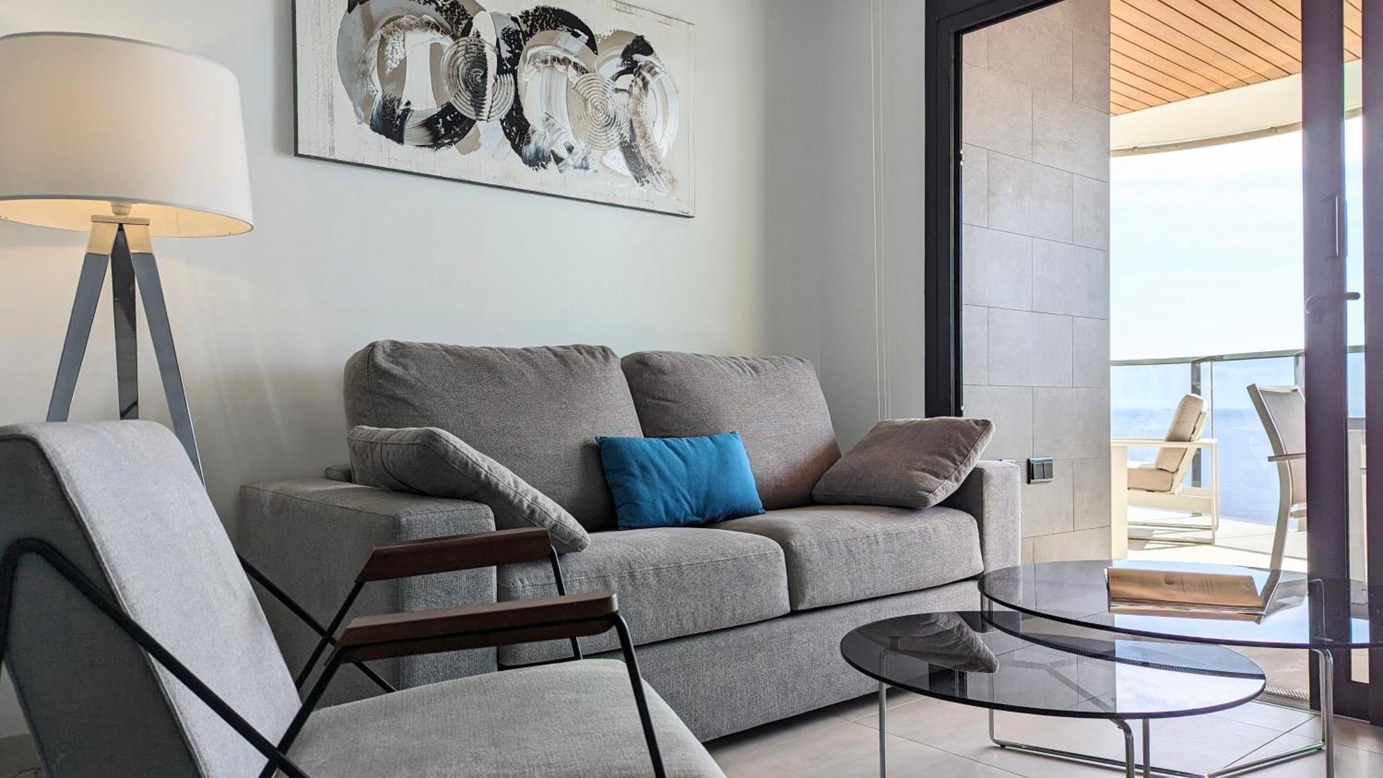 Sunset Waves Luxury Apartment Benidorm Bagian luar foto
